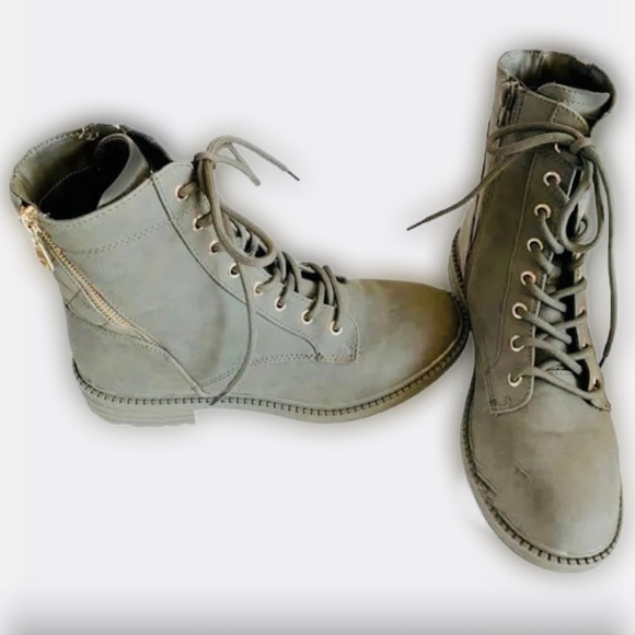 Olive short boots - Picture 2 of 8